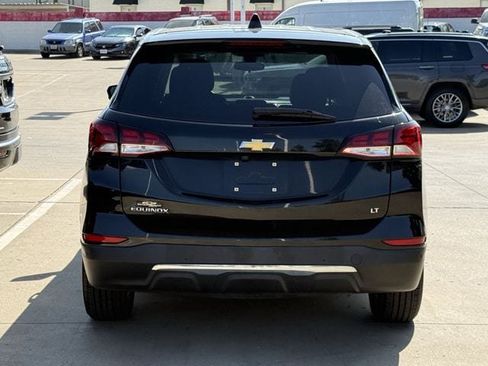 Used 2023 Chevrolet Equinox LT w/ Driver Convenience Package FWD image 5