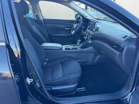 Used 2022 Nissan Sentra SV w/ Trunk Package image 15