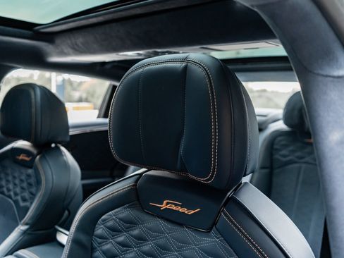 Certified 2025 Bentley Flying Spur Plug-In Hybrid AWD/4WD image 28