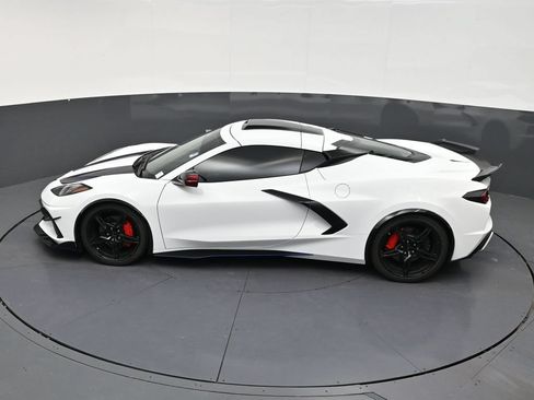 Used 2025 Chevrolet Corvette Stingray Coupe w/ 1LT RWD image 12