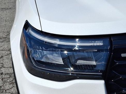 Certified 2025 Ford Explorer ST w/ Sun And Sound Package image 9