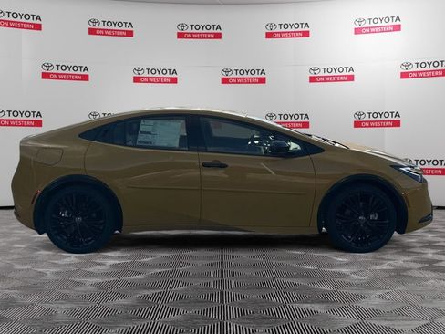 New 2026 Toyota Prius Plug-In Hybrid image 6