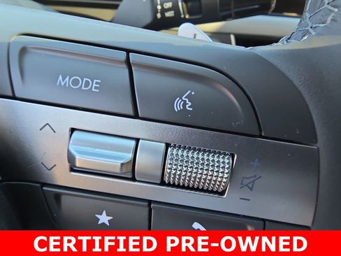 Certified 2025 Hyundai Sonata Limited image 18