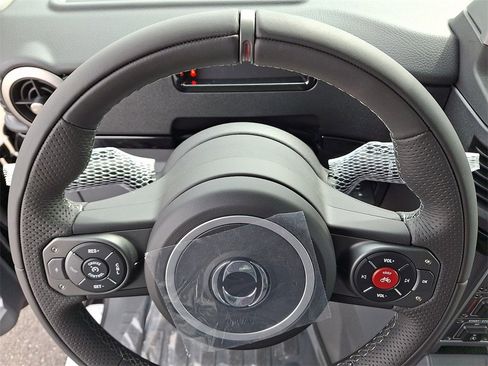 New 2026 INEOS Grenadier image 8