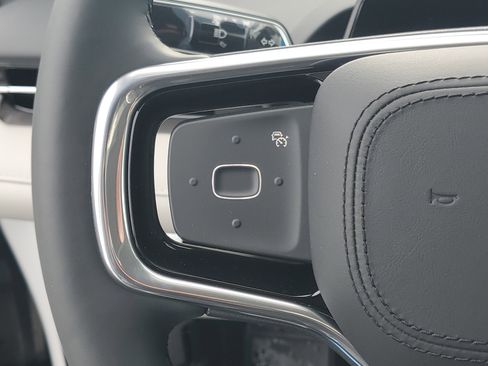 New 2026 Lincoln Nautilus Premier image 16