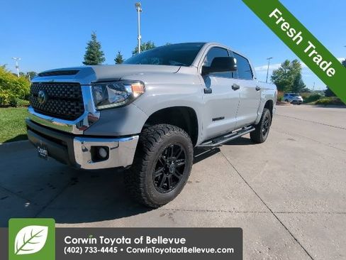 Used 2020 Toyota Tundra SR5 w/ SR5 Upgrade Package AWD/4WD image 9