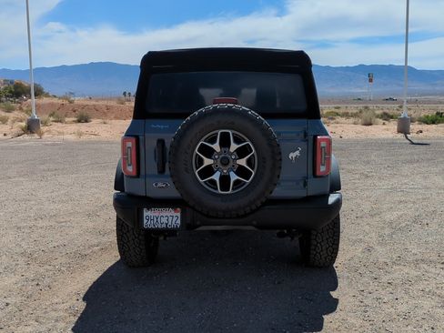 Used 2023 Ford Bronco Badlands AWD/4WD image 4