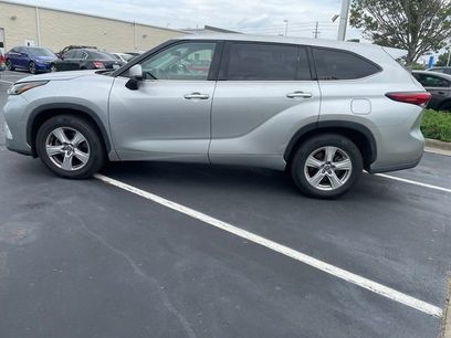Used 2022 Toyota Highlander L
