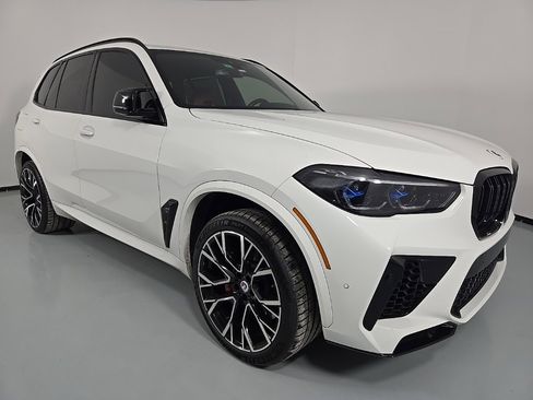 Used 2023 BMW X5 M w/ Competition Package image 7