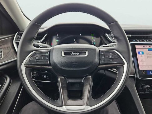 Used 2023 Jeep Grand Cherokee 4WD 4xe image 34