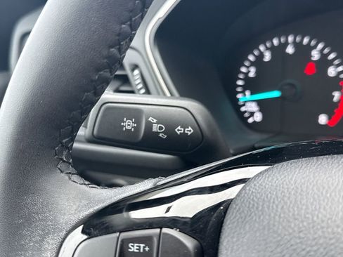 Used 2022 Ford Escape SE w/ Convenience Package image 36