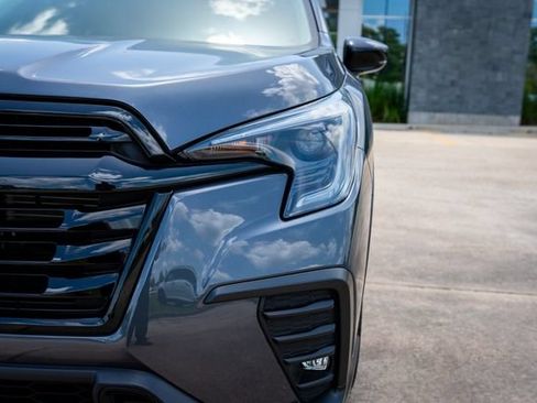 Certified 2025 Subaru Ascent Onyx Edition AWD/4WD image 3
