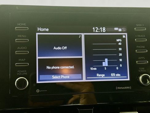 Certified 2022 Toyota Camry SE FWD image 14