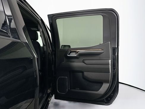 Used 2024 GMC Sierra 1500 Elevation image 30
