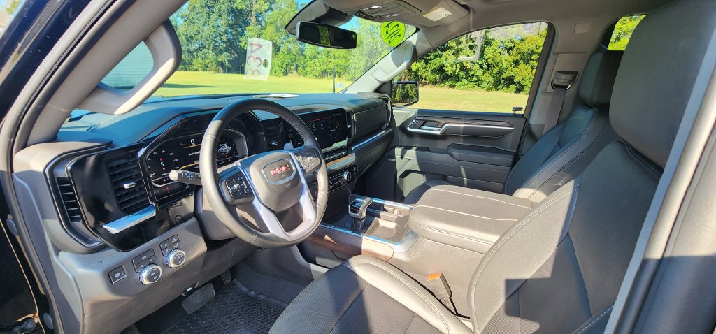 Used 2025 GMC Sierra 1500 SLT w/ SLT Premium Package AWD/4WD image 15