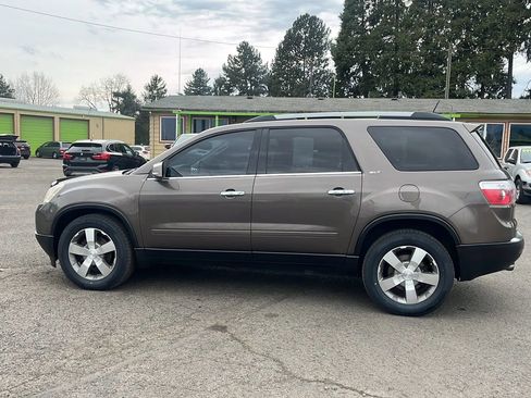 Used 2011 GMC Acadia SLT AWD/4WD image 6