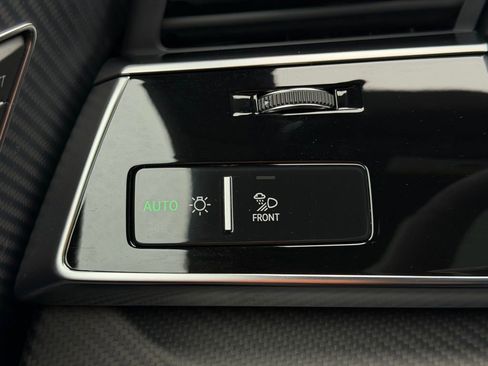 New 2026 Audi RS Q8 performance image 23