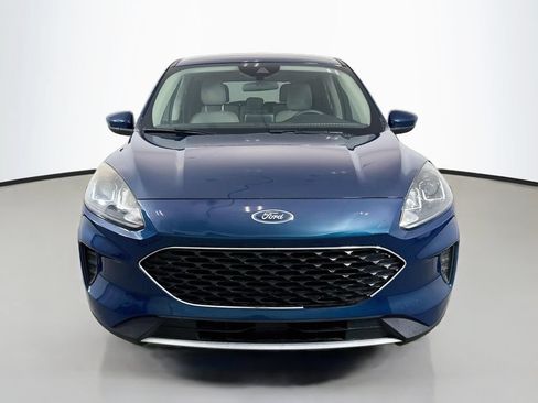 Used 2020 Ford Escape SE FWD image 2