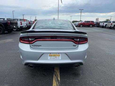 Used 2023 Dodge Charger R/T w/ Plus Group RWD image 4