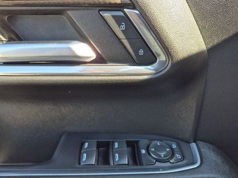 Used 2024 Chevrolet Silverado 1500 LT Trail Boss w/ LT Trail Boss Premium Package image 14