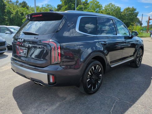 Certified 2025 Kia Telluride SX w/ SX Captain's Chair Package FWD image 5
