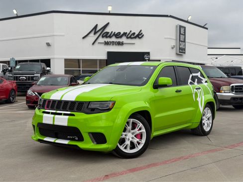 Used 2018 Jeep Grand Cherokee Trackhawk AWD/4WD image 1