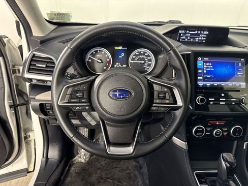 Used 2023 Subaru Forester Limited AWD/4WD image 11