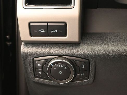 Used 2022 Ford F250 Lariat w/ Tremor Off-Road Package image 15