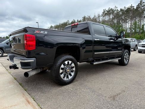 Used 2016 Chevrolet Silverado 2500 LTZ w/ Duramax Plus Package AWD/4WD image 4