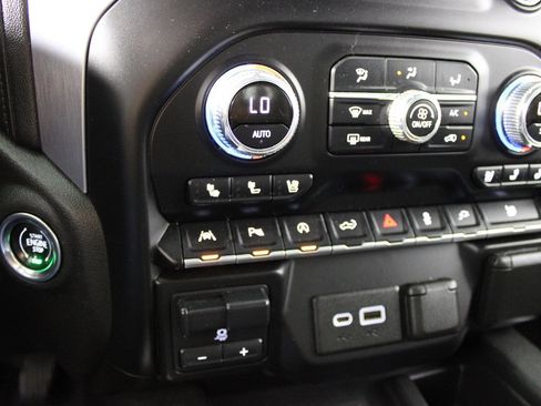 Used 2021 GMC Sierra 1500 SLT w/ SLT Premium Plus Package RWD image 24