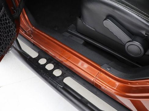 Used 2014 Jeep Wrangler Rubicon w/ Power Convenience Group image 16