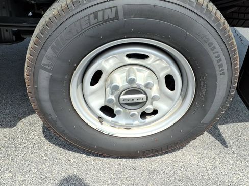 Used 2024 Ford F250 XL w/ XL Chrome Package AWD/4WD image 11