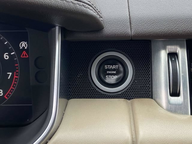 Used 2019 Land Rover Range Rover Supercharged AWD/4WD image 31