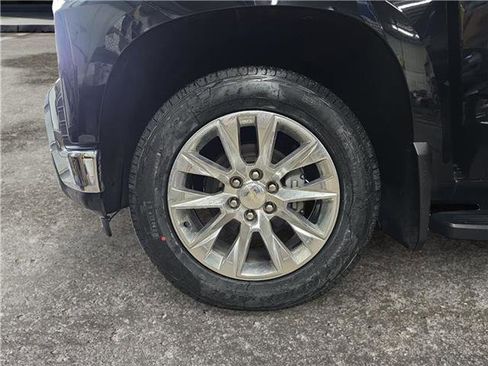 Used 2020 Chevrolet Silverado 1500 LTZ w/ LTZ Plus Package image 14