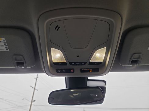 Used 2014 Chevrolet Impala LTZ image 24