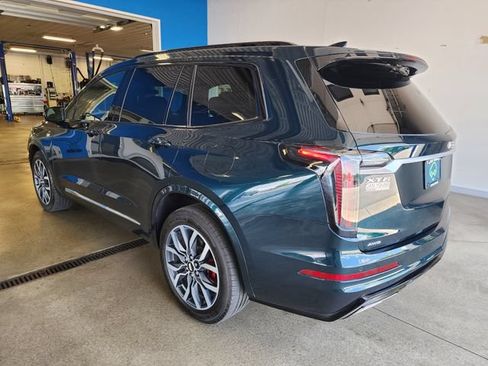 Certified 2024 Cadillac XT6 Sport w/ LPO, Floor Liner Package AWD/4WD image 2