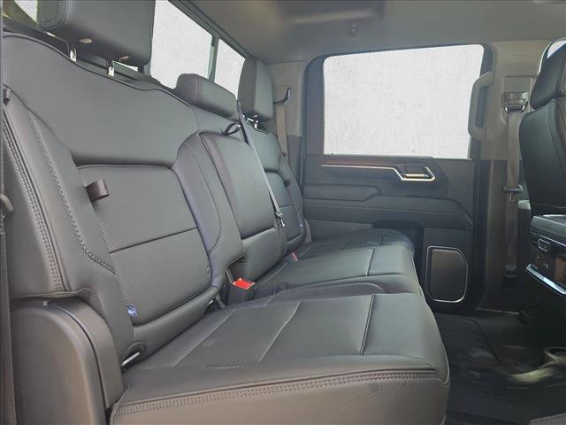 Used 2025 GMC Sierra 2500 Denali w/ Denali Reserve Package AWD/4WD image 17