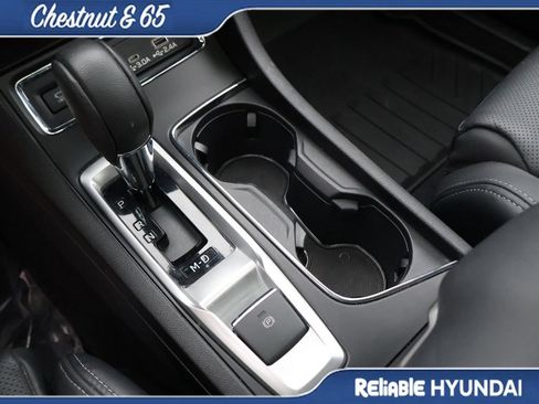 Used 2025 Subaru Ascent Limited w/ Popular Package #2 AWD/4WD image 39