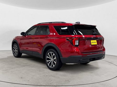 Used 2026 Ford Explorer ST-Line AWD/4WD image 3