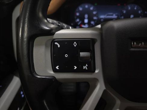 Certified 2023 Land Rover Defender 110 SE AWD/4WD image 16