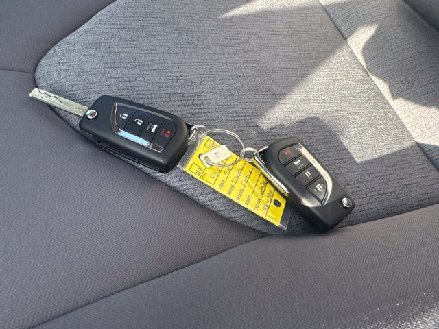 Used 2024 Toyota Camry LE FWD image 16