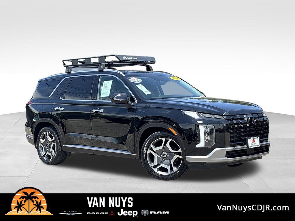 Used 2024 Hyundai Palisade SEL w/ Premium Package FWD image 1