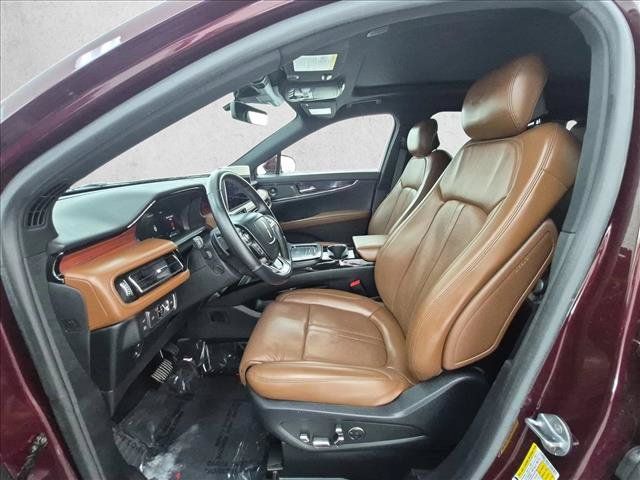 Used 2022 Lincoln Nautilus Reserve w/ Equipment Group 201A AWD/4WD image 17