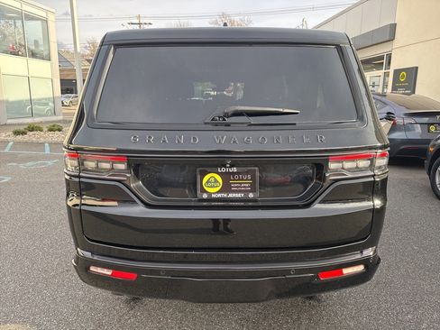 Used 2024 Jeep Grand Wagoneer L Series II w/ Quick Order Packagew 28T image 7