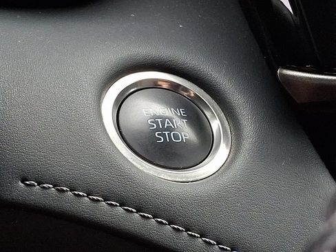 Certified 2025 Toyota Highlander LE AWD/4WD image 27