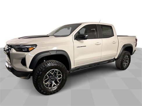 New 2026 Chevrolet Colorado ZR2 w/ Technology Package image 4