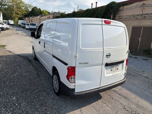 Used 2018 Nissan NV200 S FWD image 12