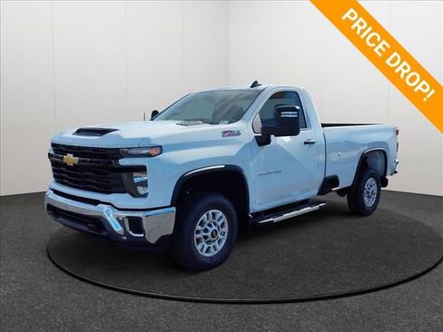 New 2026 Chevrolet Silverado 2500 W/T w/ WT/CX Safety Package image 3