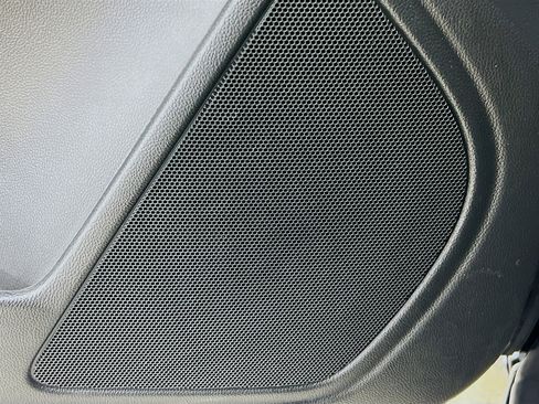 Used 2022 GMC Canyon Elevation image 19