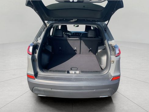 Used 2022 Jeep Cherokee Latitude Lux image 24